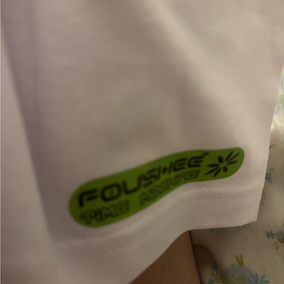 Amazon Music Cameron Galley collaboration Tee with Pink and Black Graphic - Picture 6 of 10